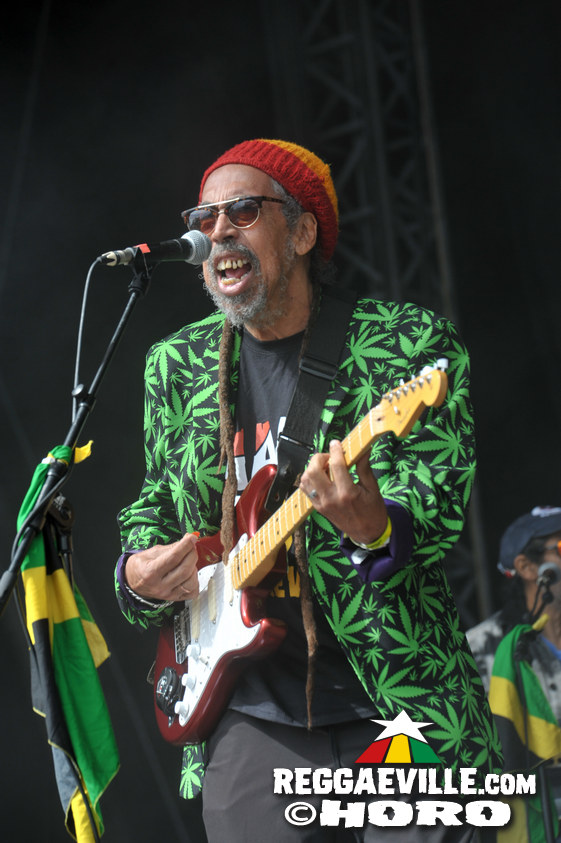 Third World, Mortimer, Tatik