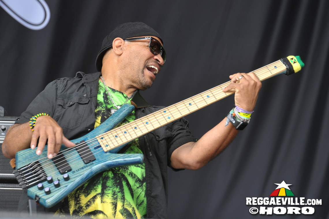 Third World, Mortimer, Tatik