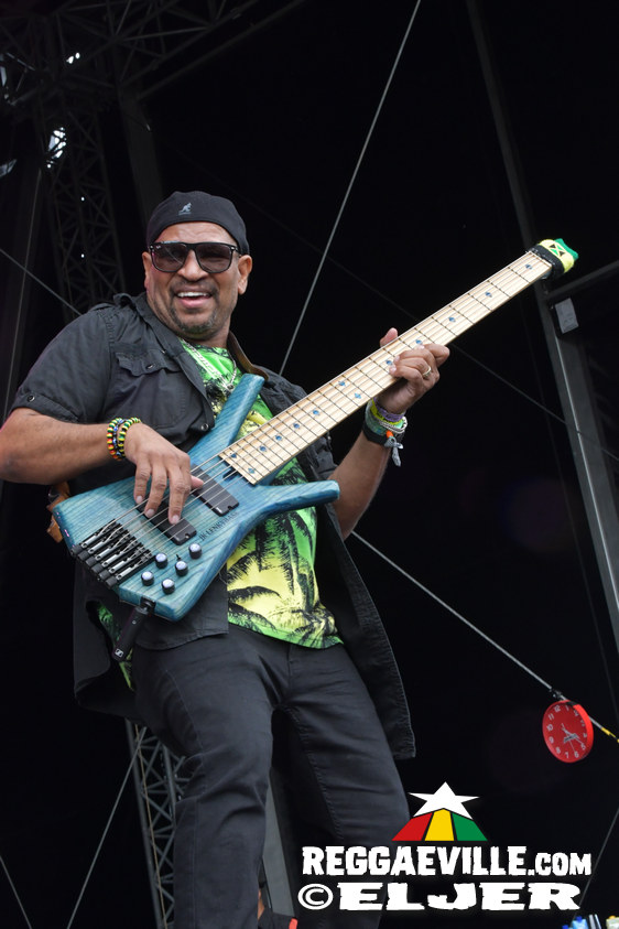 Third World, Mortimer, Tatik