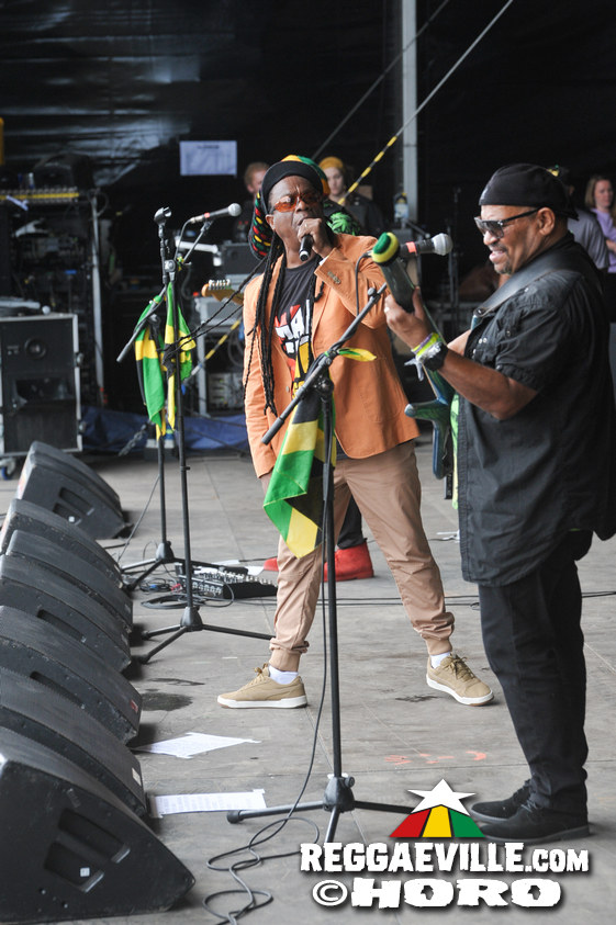 Third World, Mortimer, Tatik