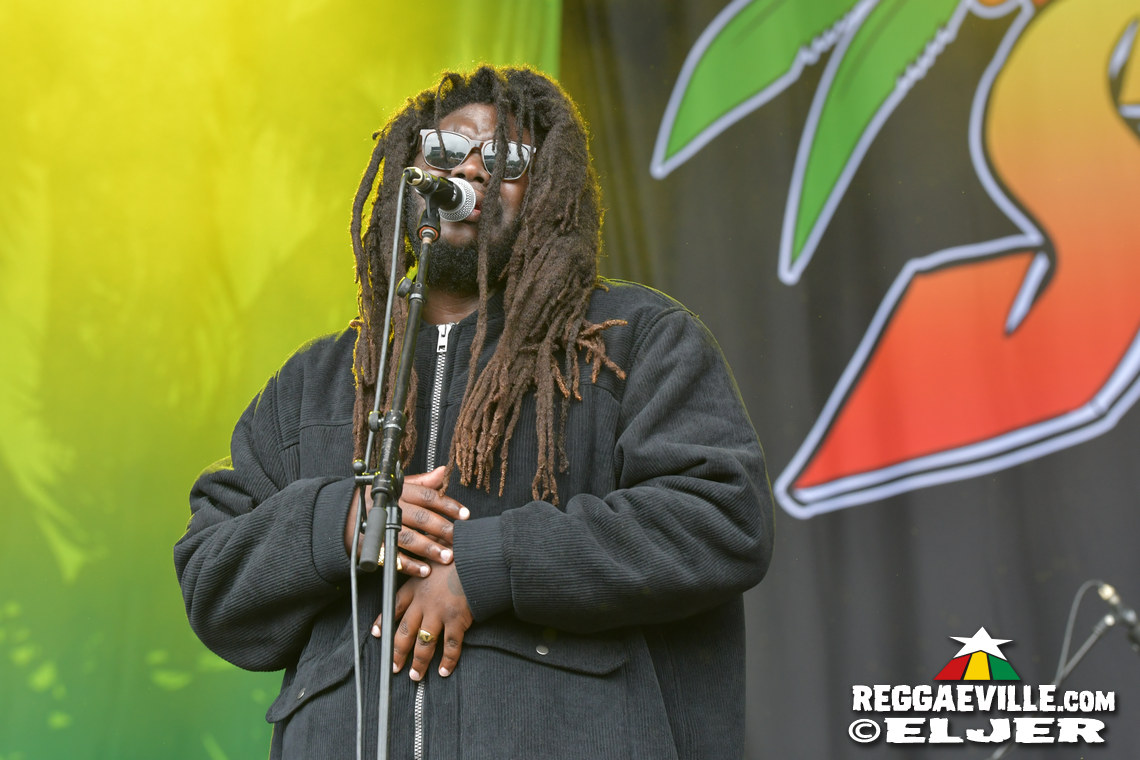 Third World, Mortimer, Tatik