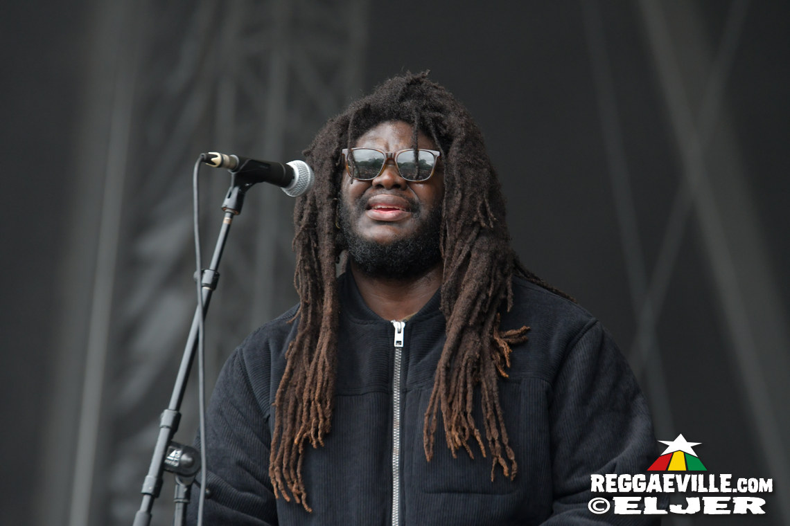 Third World, Mortimer, Tatik