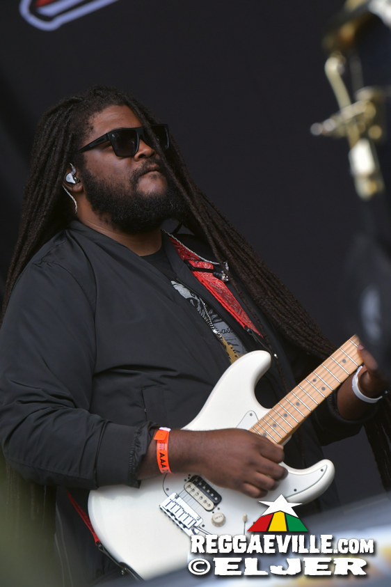 Third World, Mortimer, Tatik