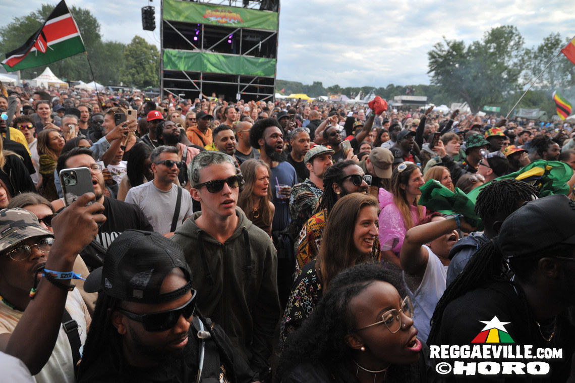 Anthony B, Turbulence with House of Riddim, Barrington Levy