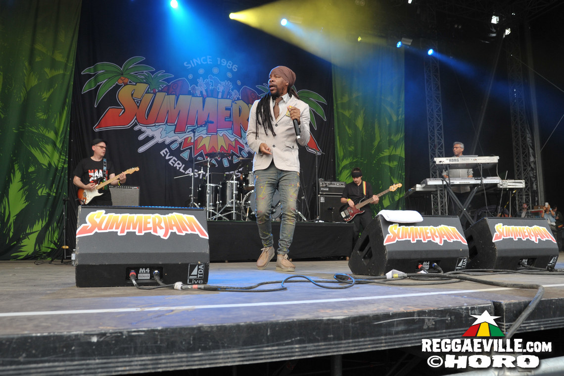 Anthony B, Turbulence with House of Riddim, Barrington Levy