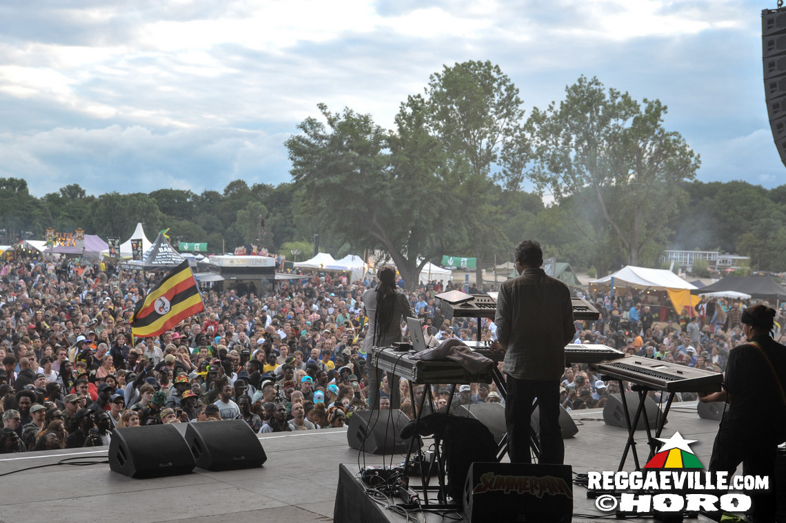 Anthony B, Turbulence with House of Riddim, Barrington Levy