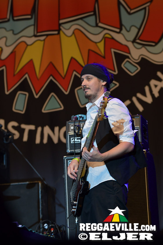 Anthony B, Turbulence with House of Riddim, Barrington Levy