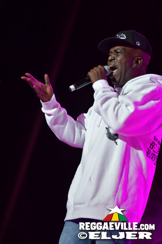 Anthony B, Turbulence with House of Riddim, Barrington Levy