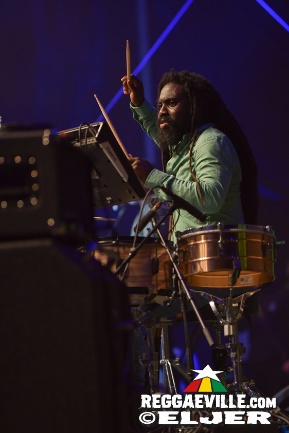 Anthony B, Turbulence with House of Riddim, Barrington Levy