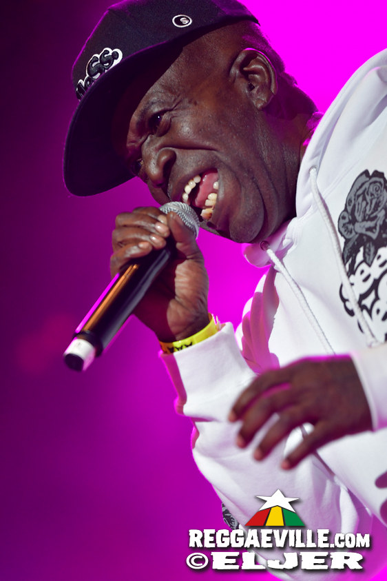 Anthony B, Turbulence with House of Riddim, Barrington Levy