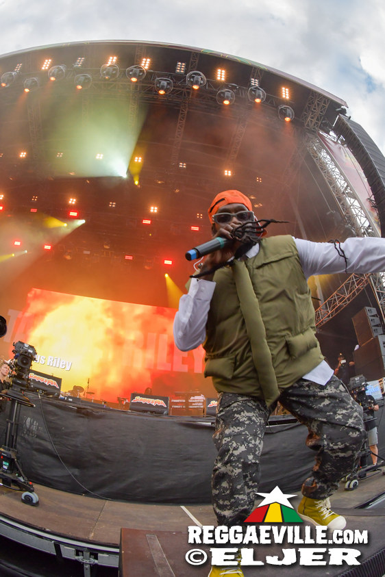 Tarrus Riley with Dean Fraser, Groundaton, Mono & Nikitaman