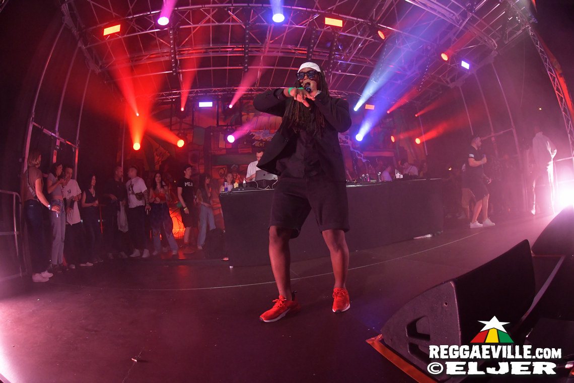 Bay-C feat. CrazyHype