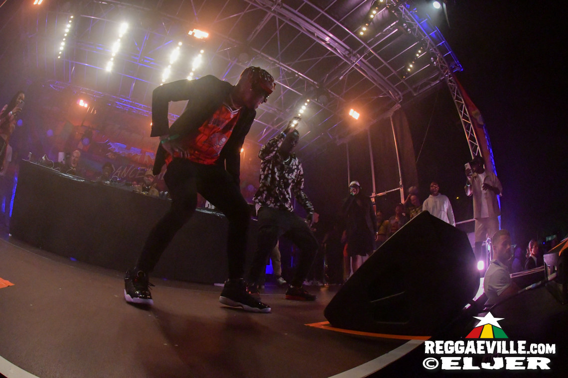 Bay-C feat. CrazyHype