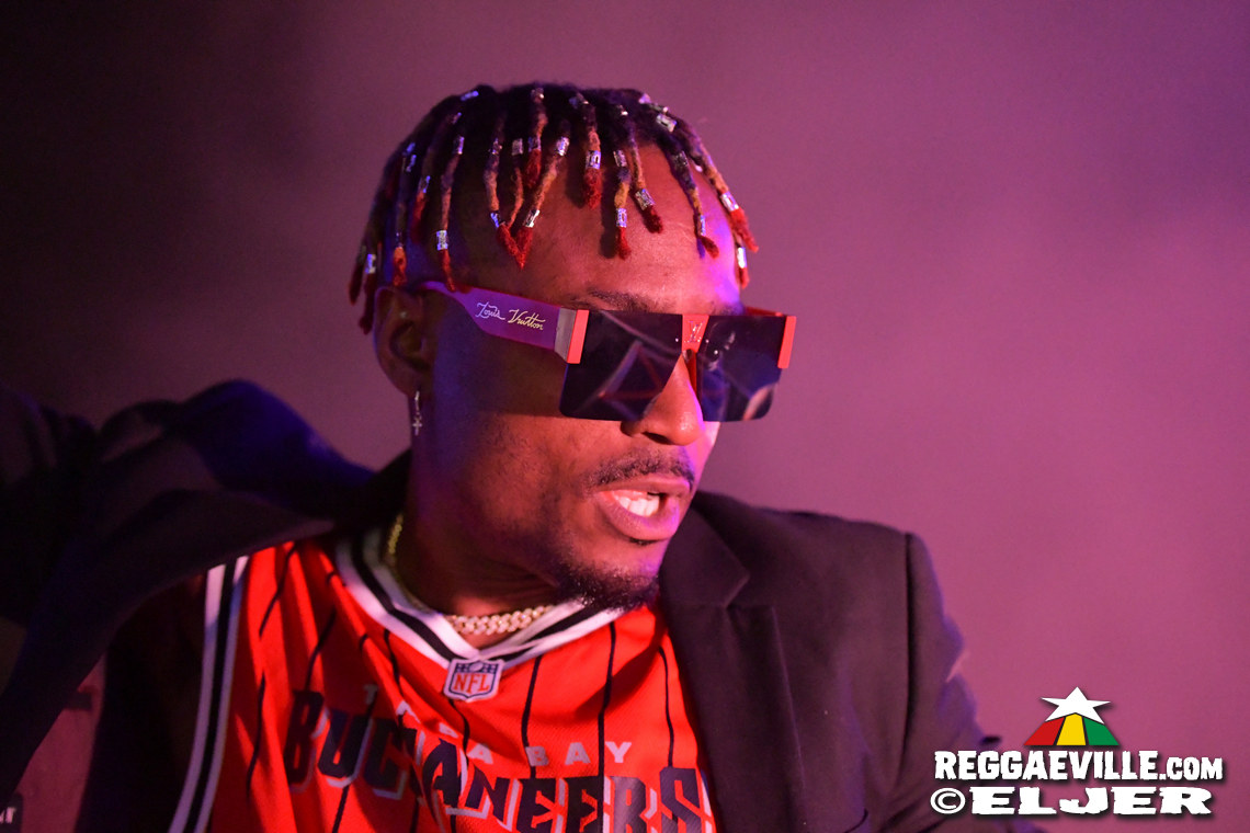 Bay-C feat. CrazyHype