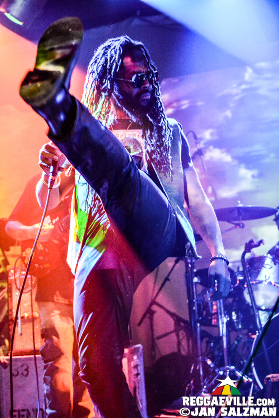 Wailing Souls, Blaze Mob