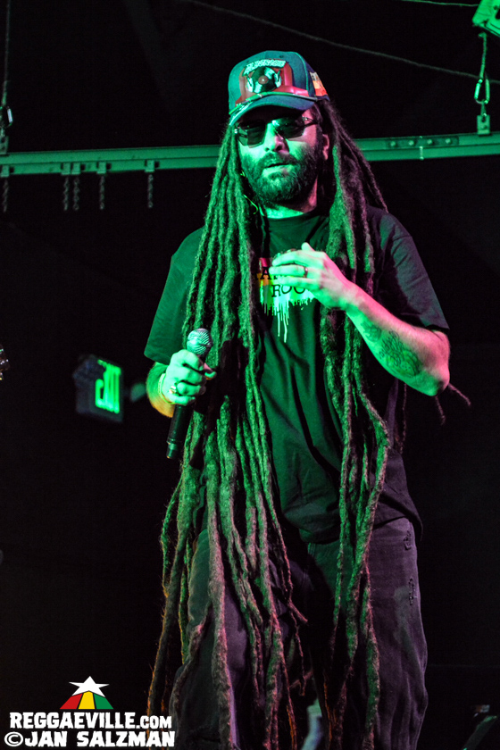 Alborosie, F.Y.A.H, Jwadi