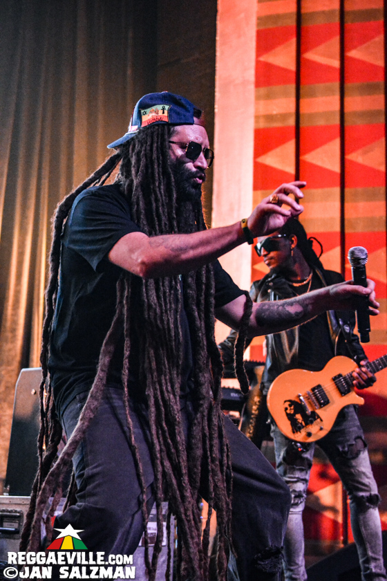 Alborosie, F.Y.A.H, Jwadi