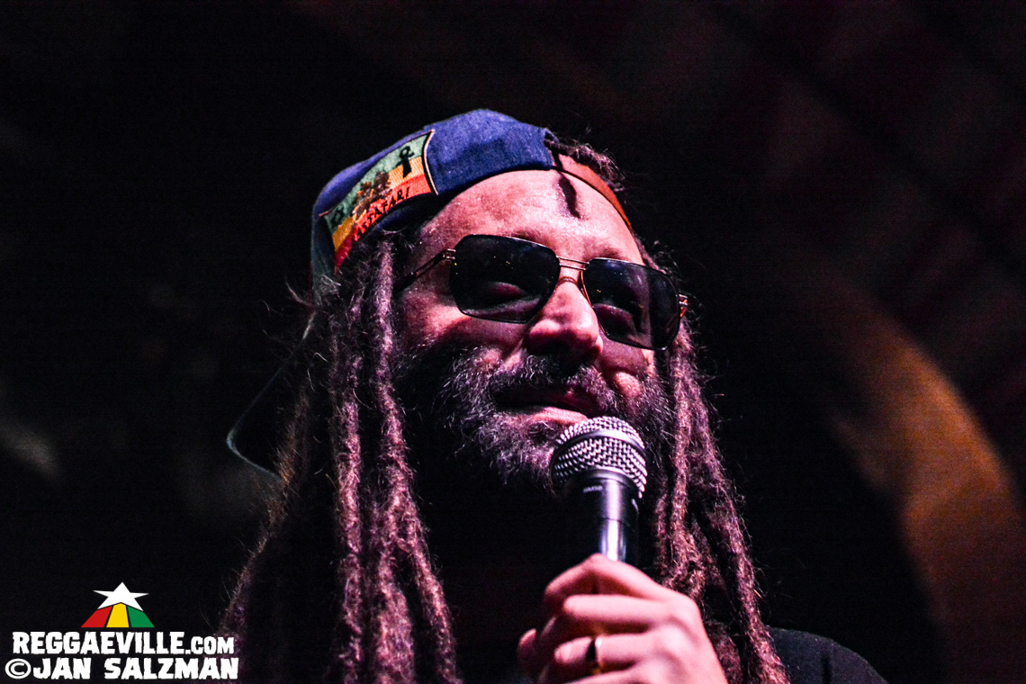 Alborosie, F.Y.A.H, Jwadi