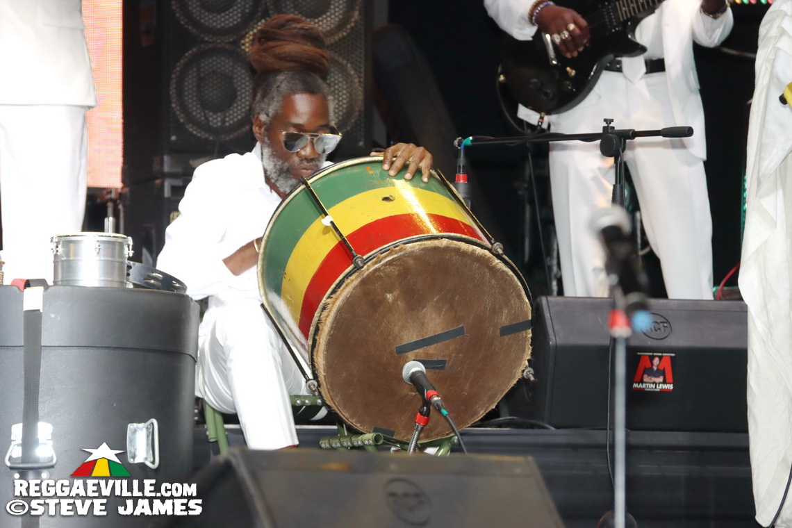 Naomi Cowan, Naki Wailer, Addis Pablo, Droop Lion