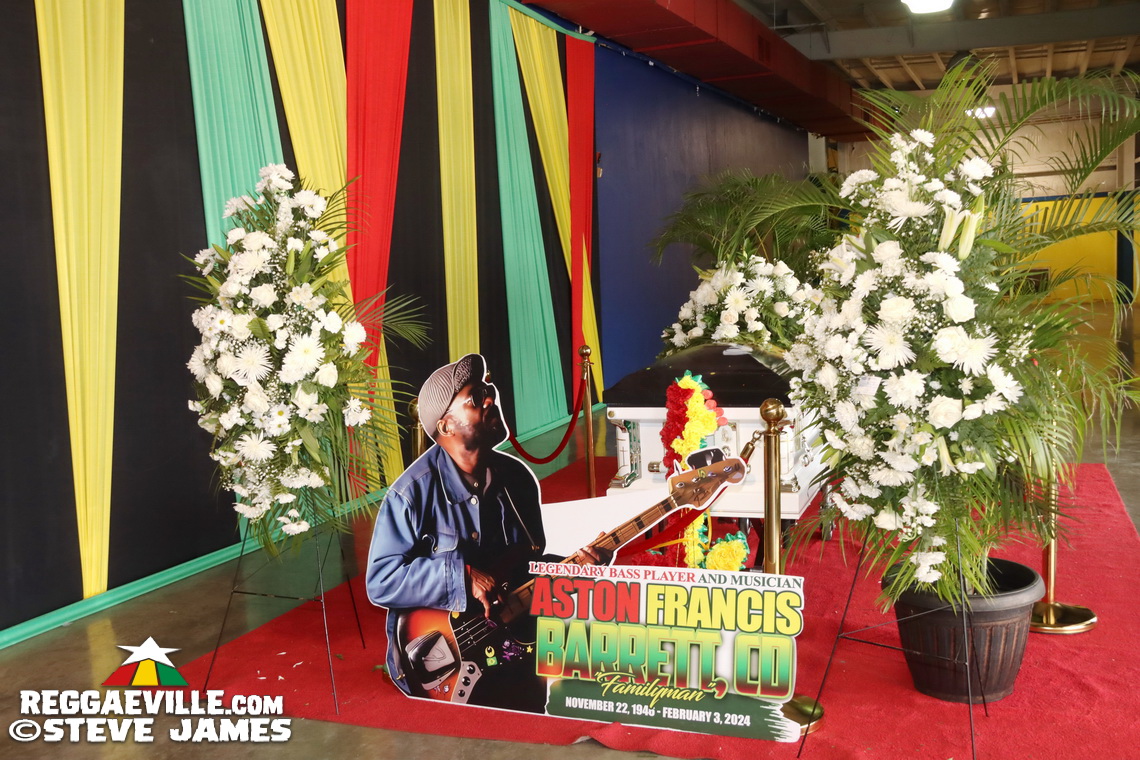 Julian Marley, Max Romeo, Luciano, Sean Paul