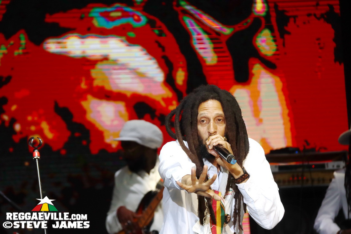Julian Marley, Max Romeo, Luciano, Sean Paul