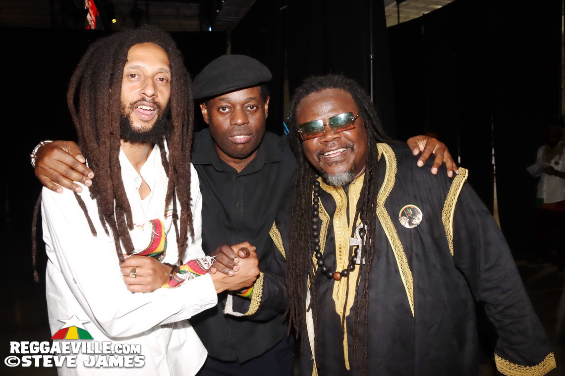 Julian Marley, Max Romeo, Luciano, Sean Paul