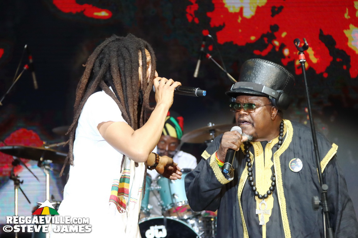 Julian Marley, Max Romeo, Luciano, Sean Paul