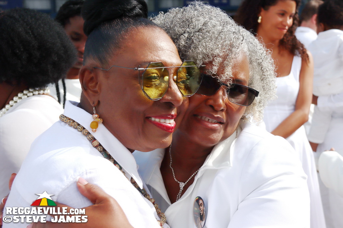 Nadine Sutherland, Olivia 'Babsy' Grange, Carlene Davis