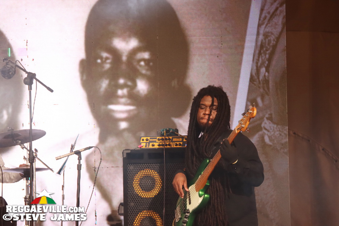 Bongo Herman, Exco Levi, David Cairol