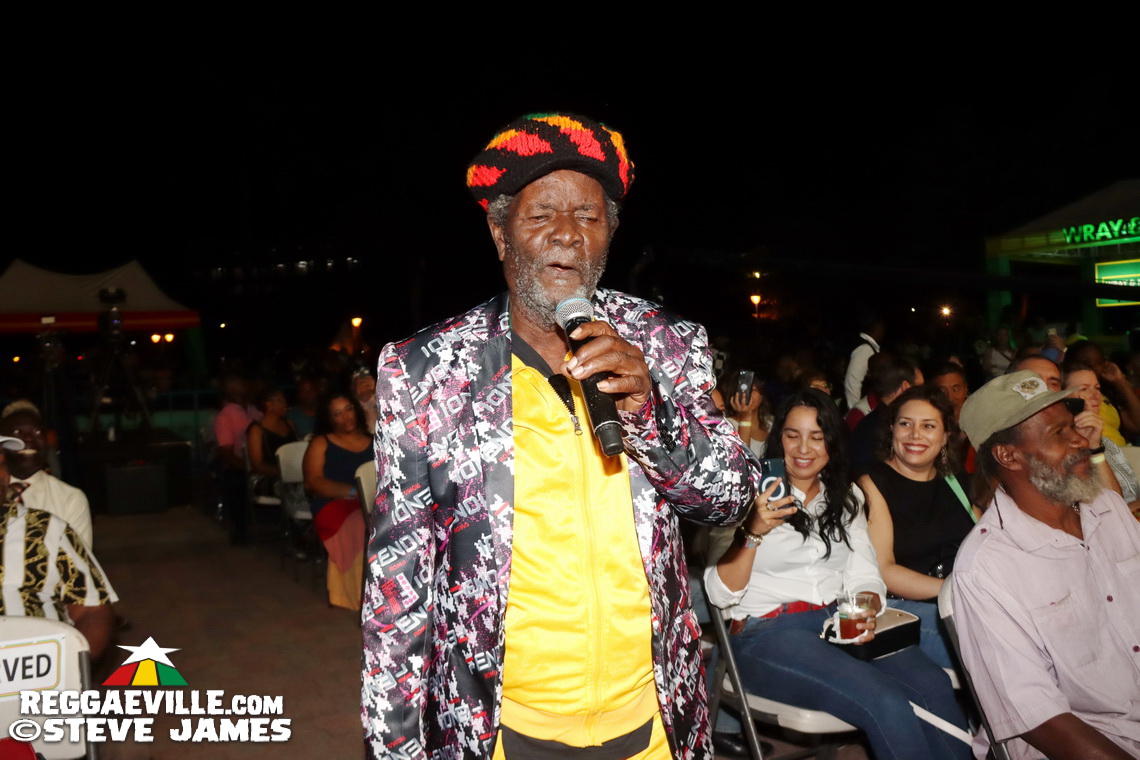 Bongo Herman, Exco Levi, David Cairol