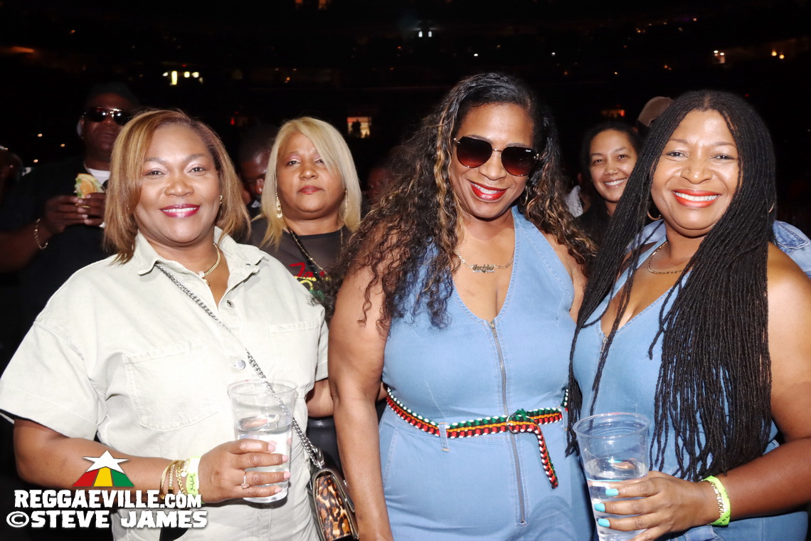 Buju Banton, Fridayy