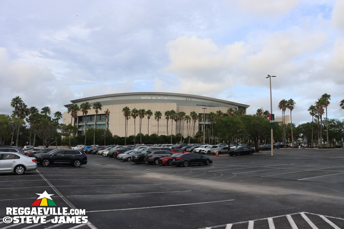 Buju Banton, Fridayy