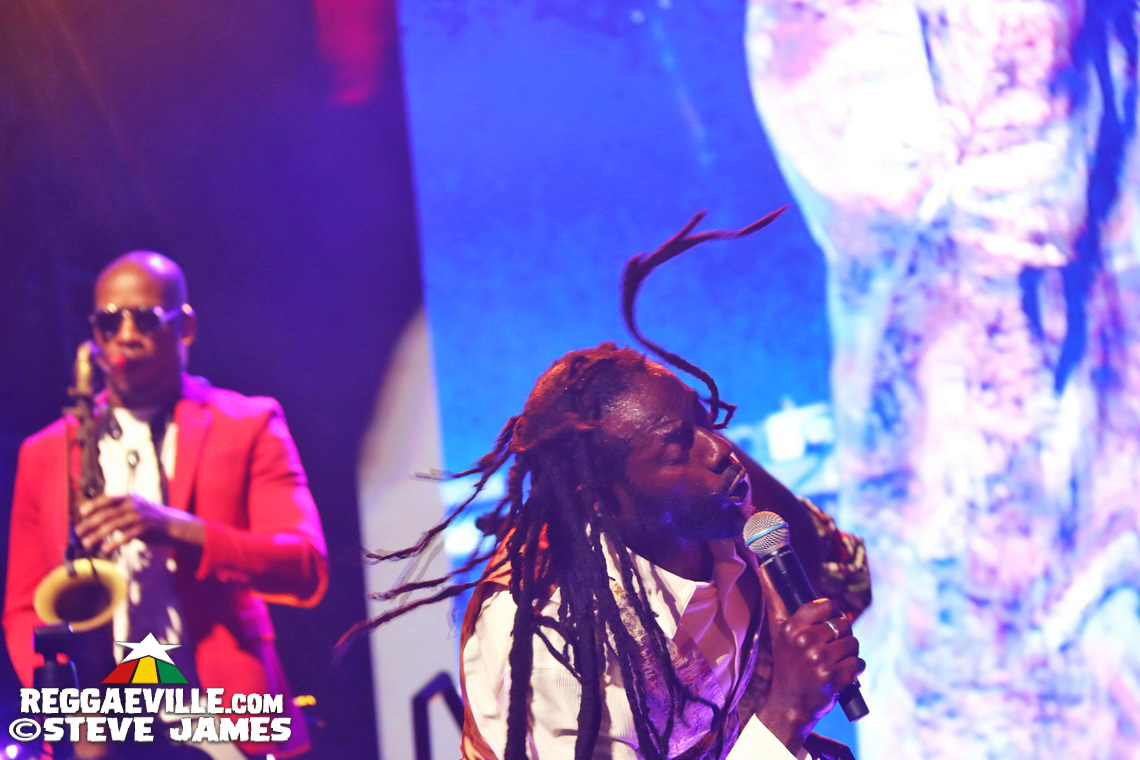 Buju Banton, Fridayy