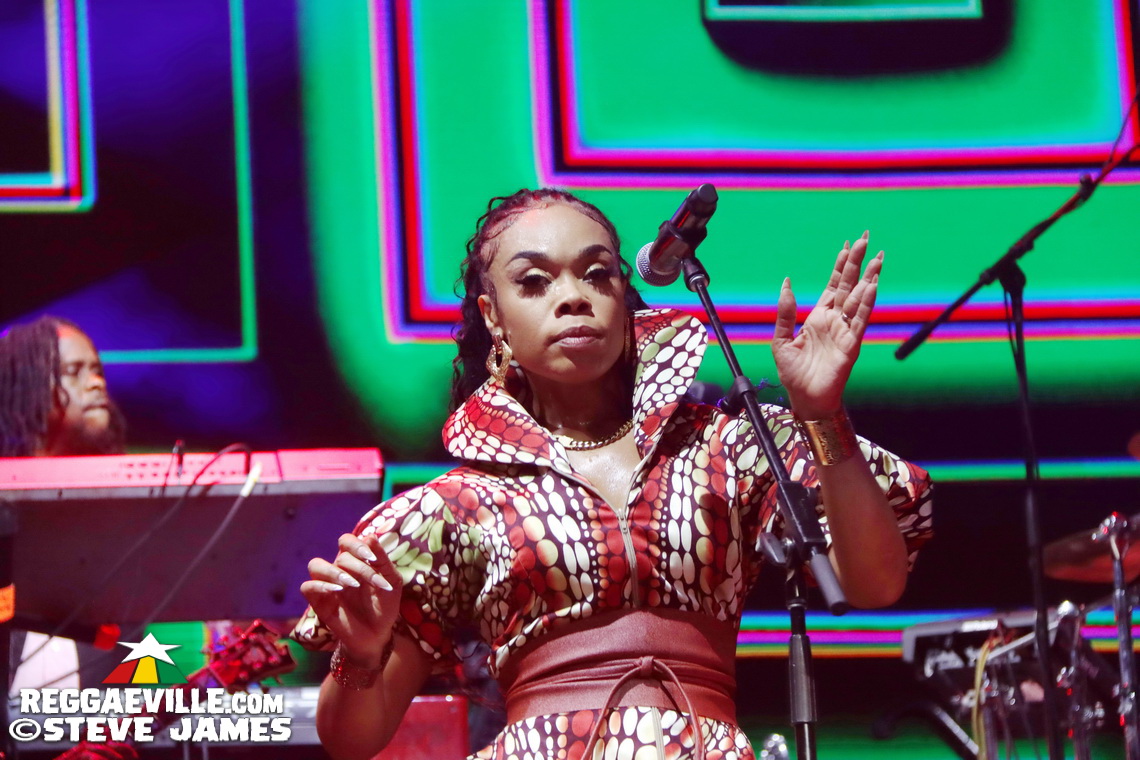 Buju Banton, Fridayy