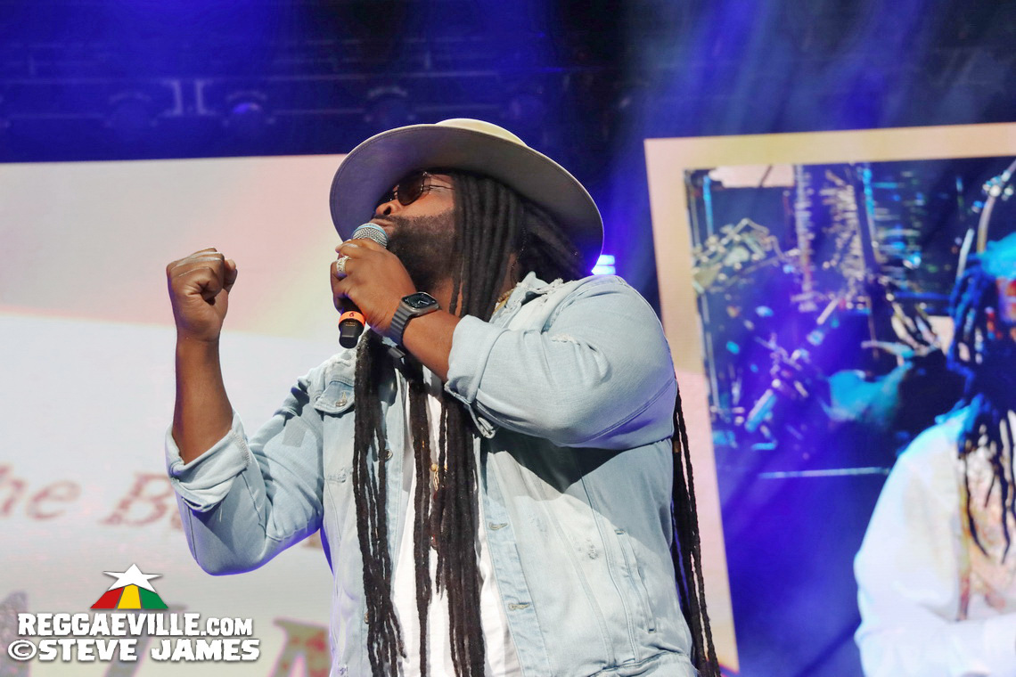 Buju Banton with DJ Khaled, Wayne Wonder & Gramps Morgan