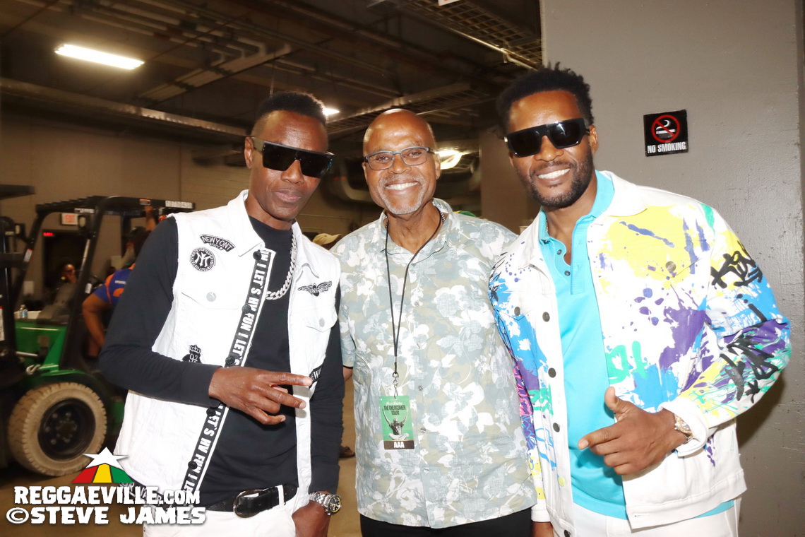 Buju Banton with DJ Khaled, Wayne Wonder & Gramps Morgan