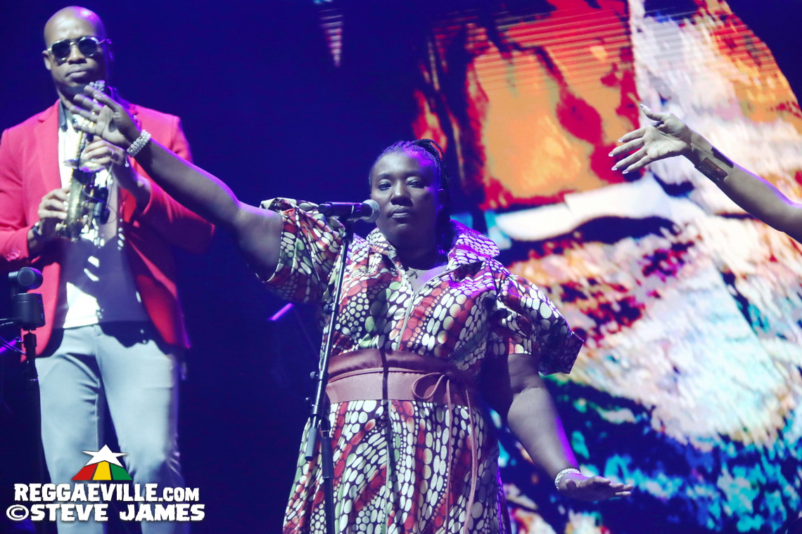 Buju Banton with DJ Khaled, Wayne Wonder & Gramps Morgan
