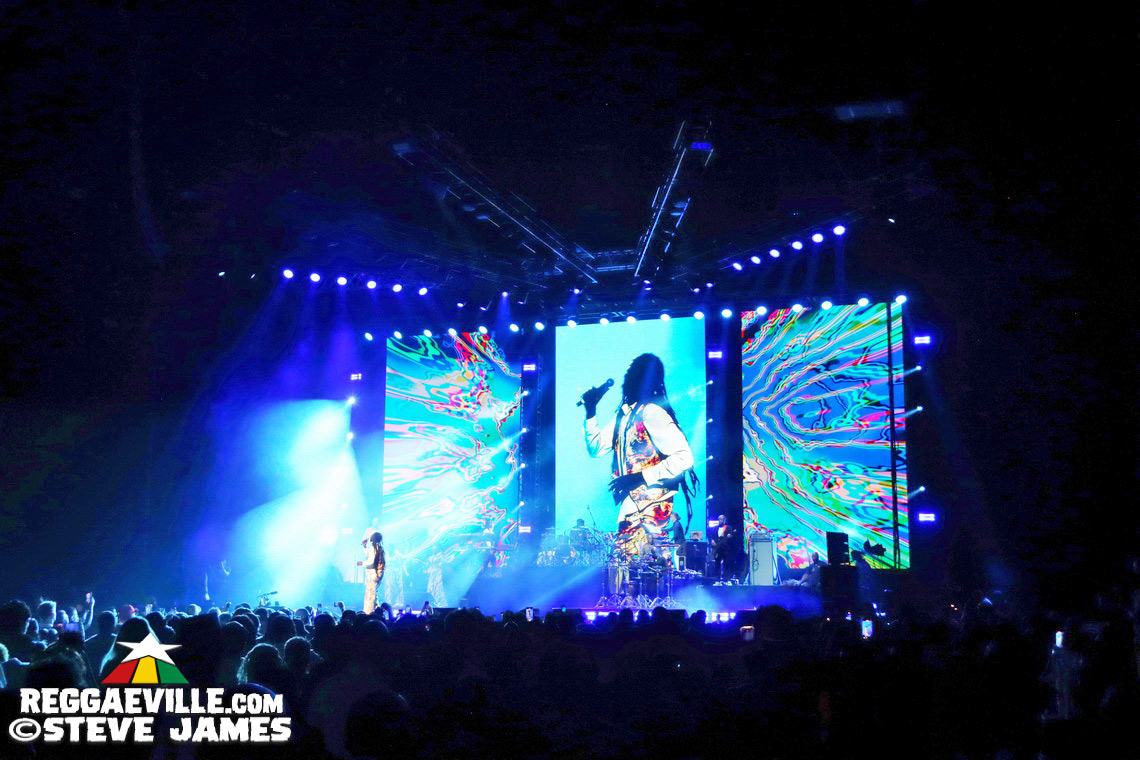 Buju Banton with DJ Khaled, Wayne Wonder & Gramps Morgan