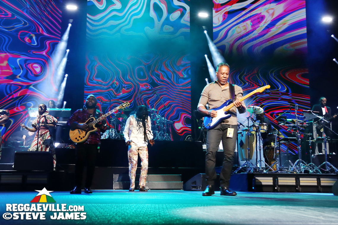 Buju Banton with DJ Khaled, Wayne Wonder & Gramps Morgan