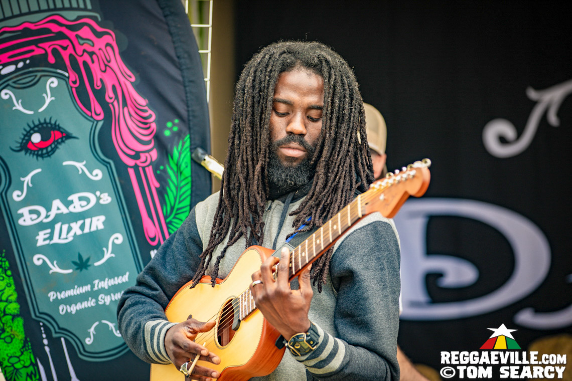 Burning Spear, Tribal Seeds, Hector Roots Lewis