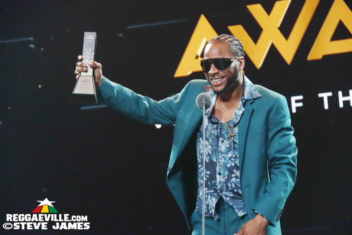 Shaggy, Wyclef Jean, Stephen McGregor, Dexta Daps...