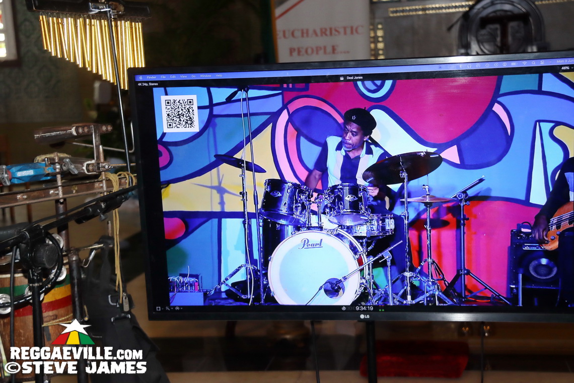 Ernest Ranglin, Lloyd Parks, Wayne Armond, Mutabaruka