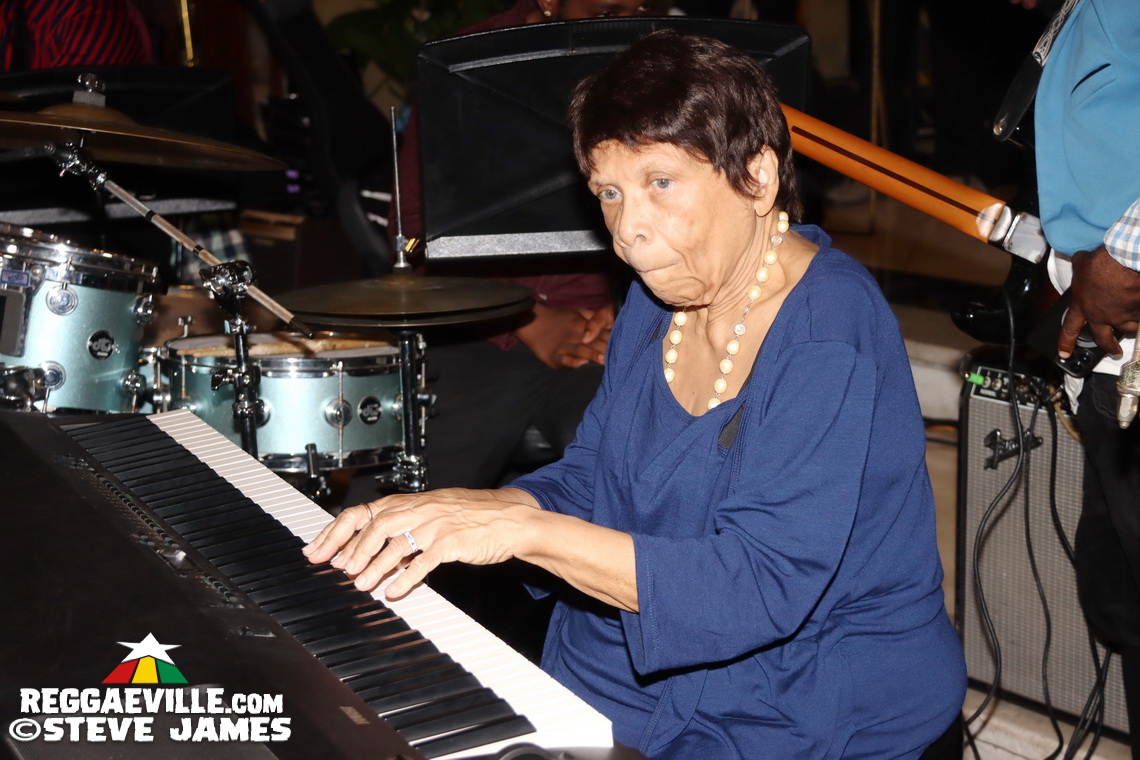 Ernest Ranglin, Lloyd Parks, Wayne Armond, Mutabaruka