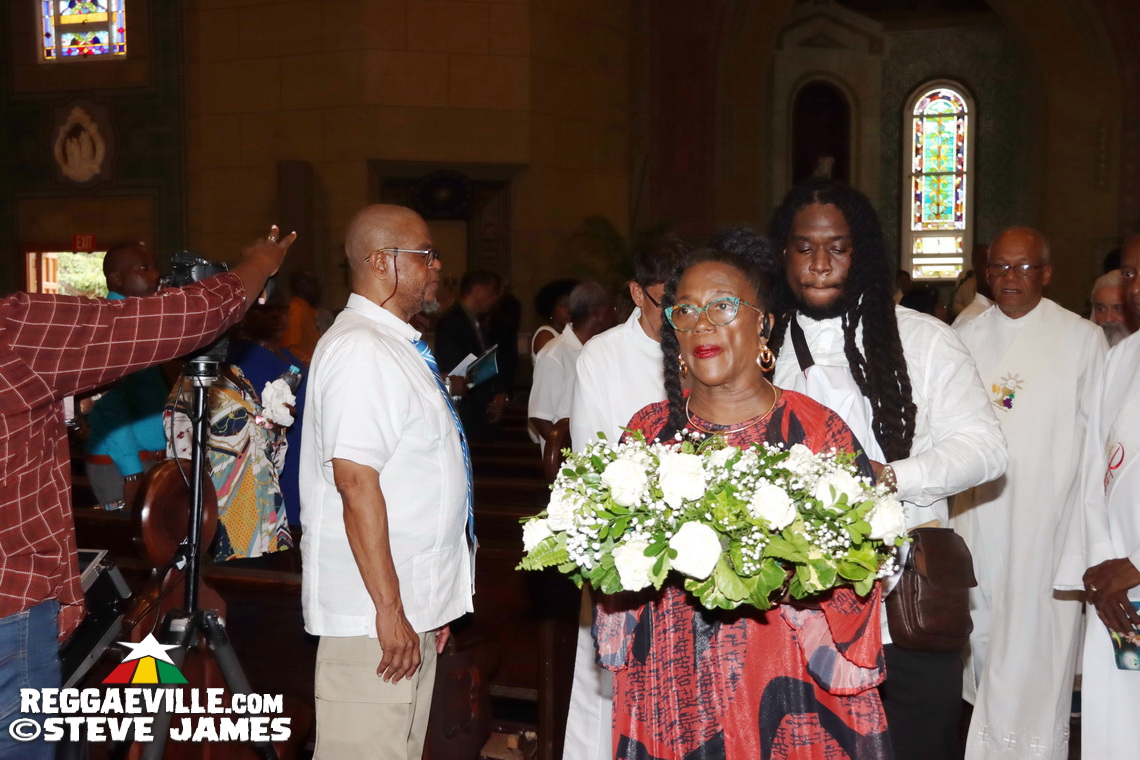 Dean Fraser, Duane Stephenson, Olivia 'Babsy' Grange