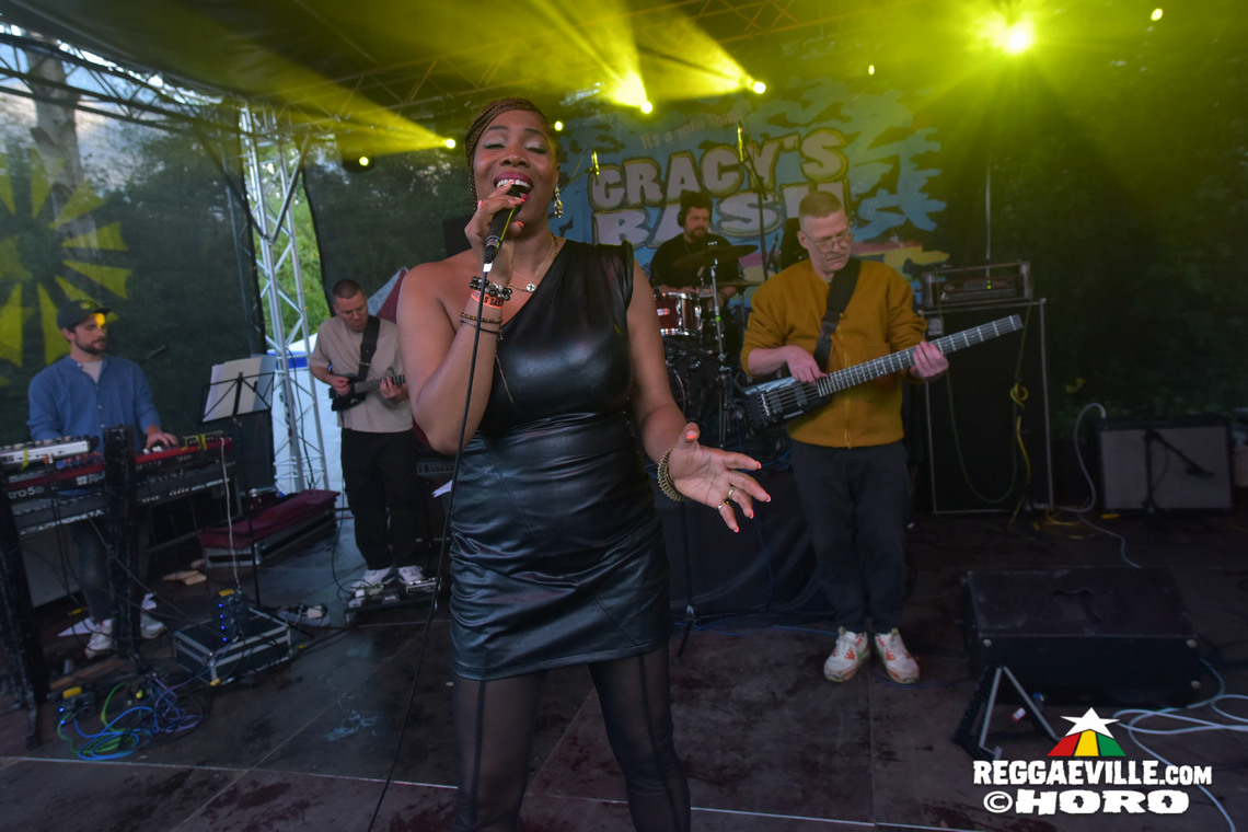 Romain Virgo, Keishira