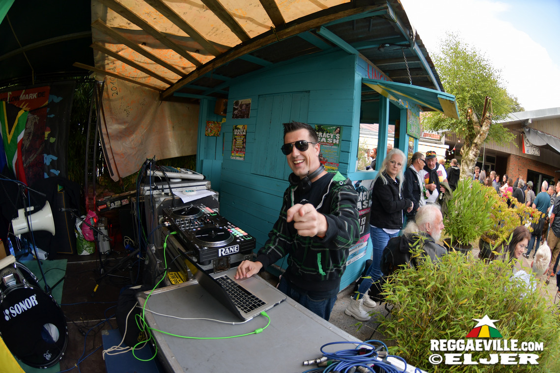 Teacha Dee & Don Tippa, Singing Gold, Mellow Mark, Big Mama Sound