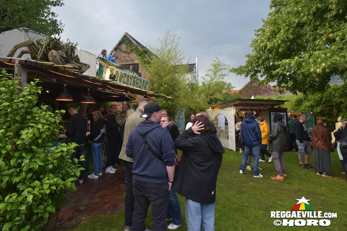 Teacha Dee & Don Tippa, Singing Gold, Mellow Mark, Big Mama Sound