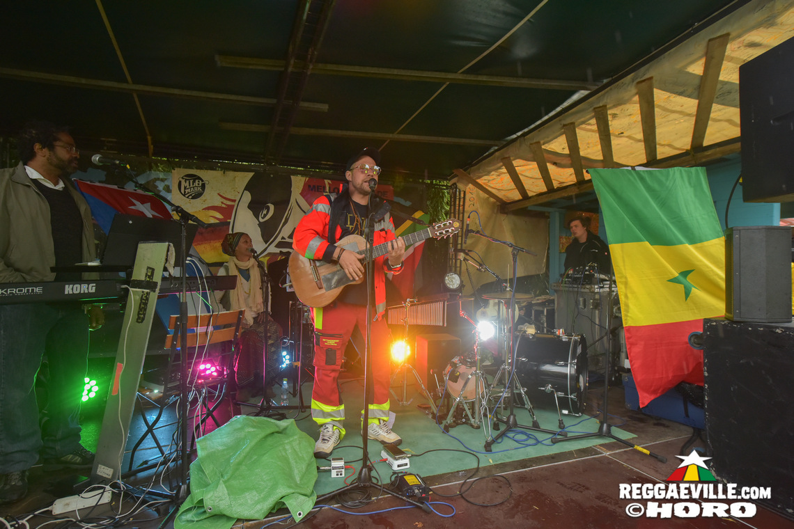 Teacha Dee & Don Tippa, Singing Gold, Mellow Mark, Big Mama Sound