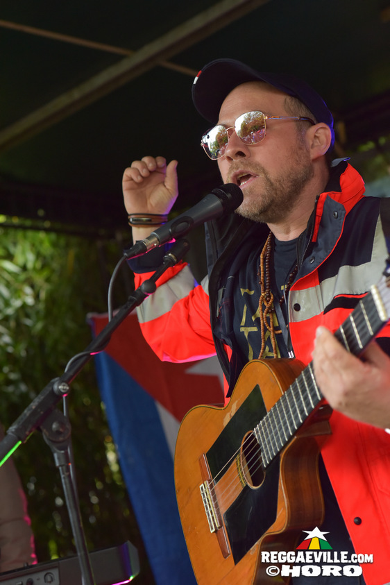 Teacha Dee & Don Tippa, Singing Gold, Mellow Mark, Big Mama Sound