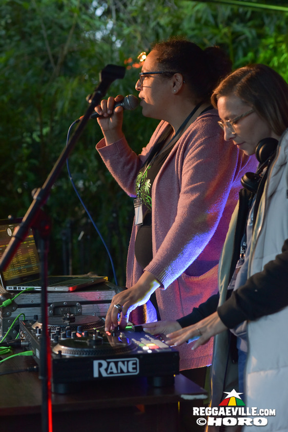 Teacha Dee & Don Tippa, Singing Gold, Mellow Mark, Big Mama Sound